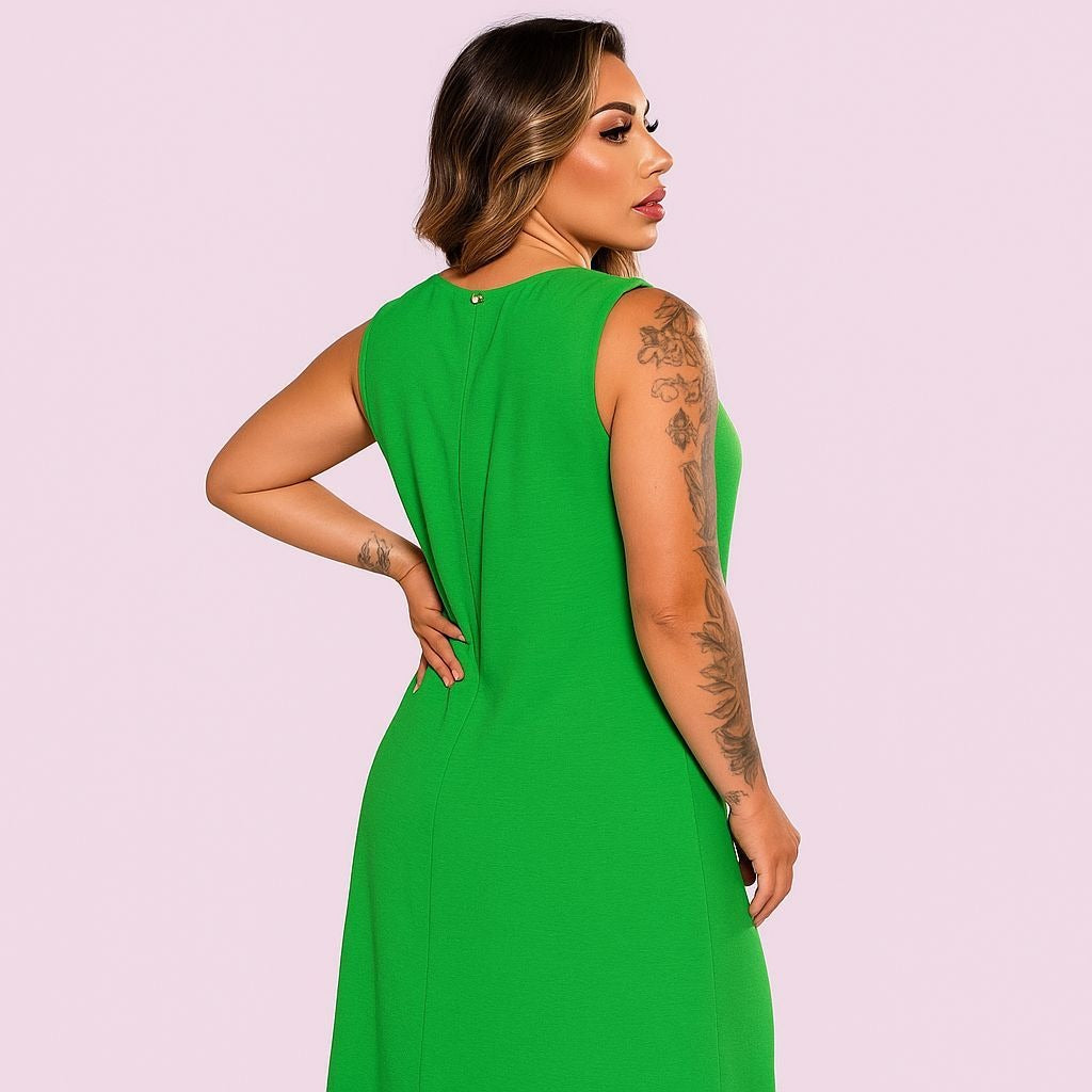 Kit com 2 Vestidos Plus Size em Tecido Dunas Modelagem Elegante e Sofisticada